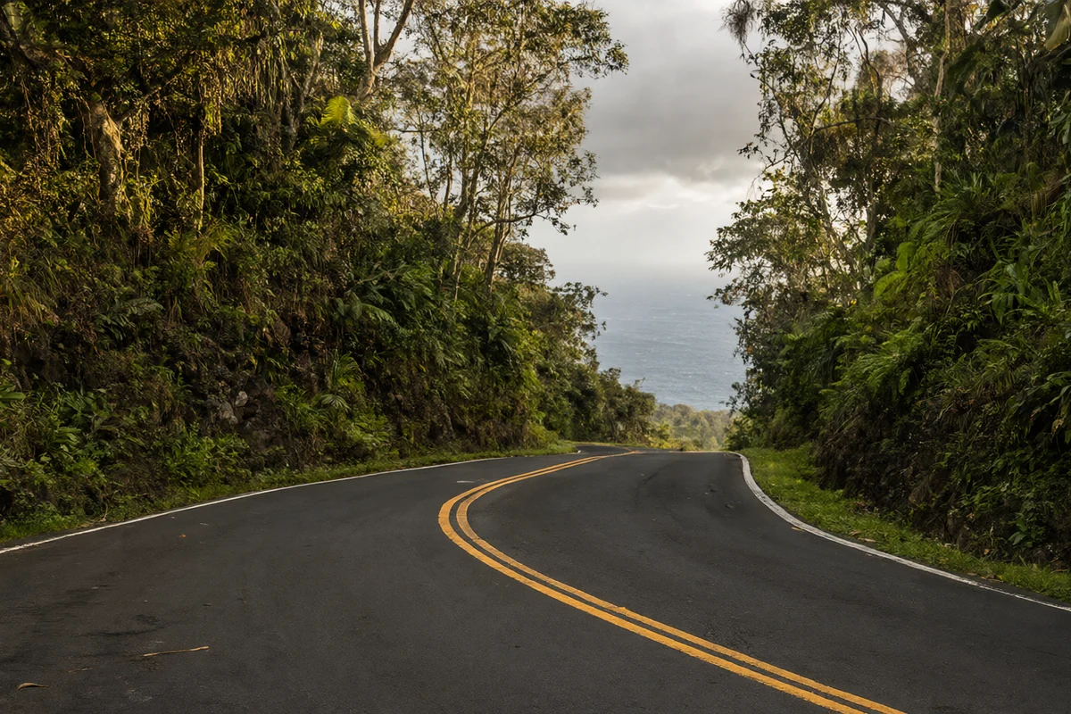 Driving the road to Hana and its waterfalls